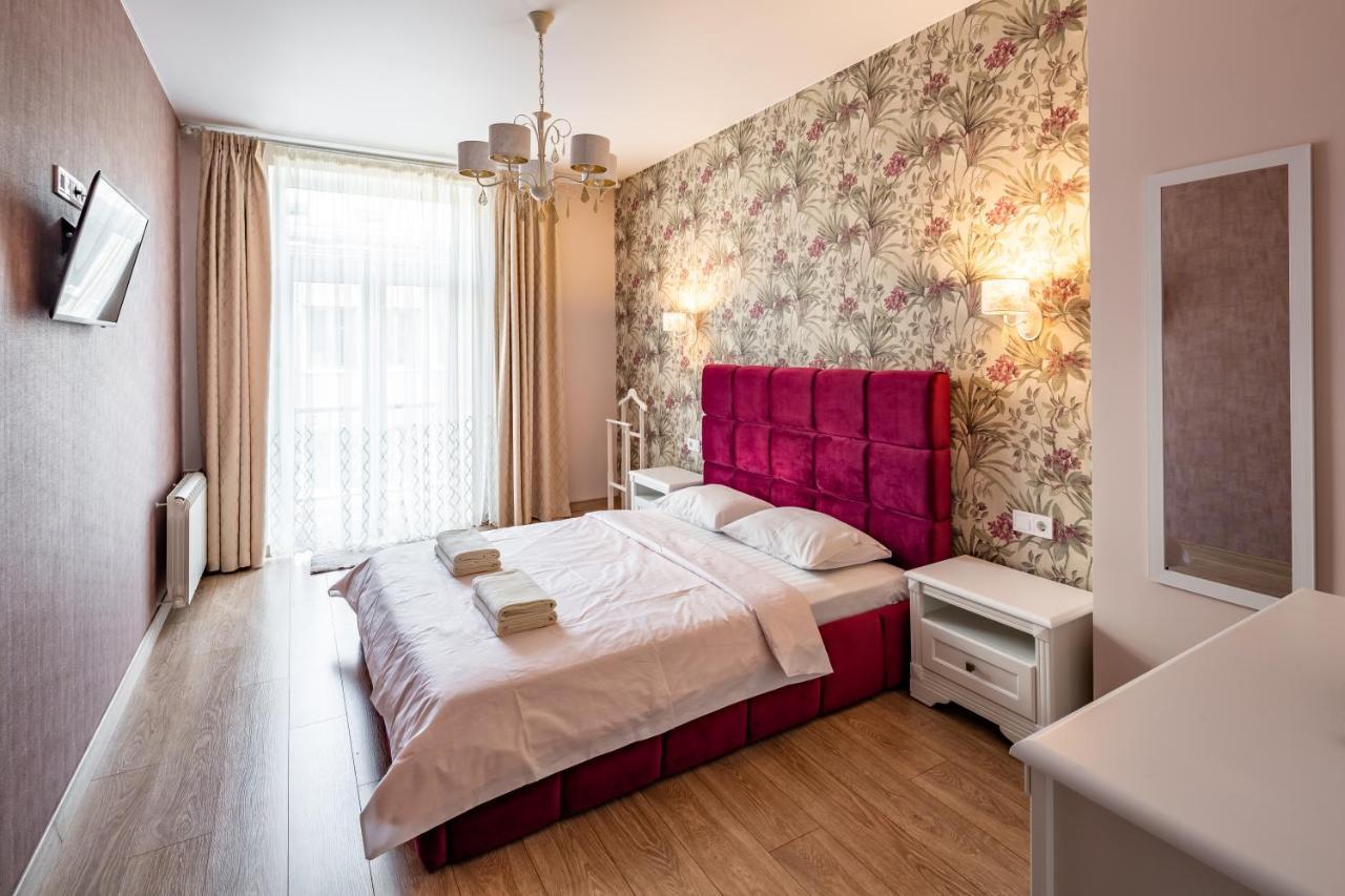 Romari Гнатюка 3 Apartment Lviv Exterior photo
