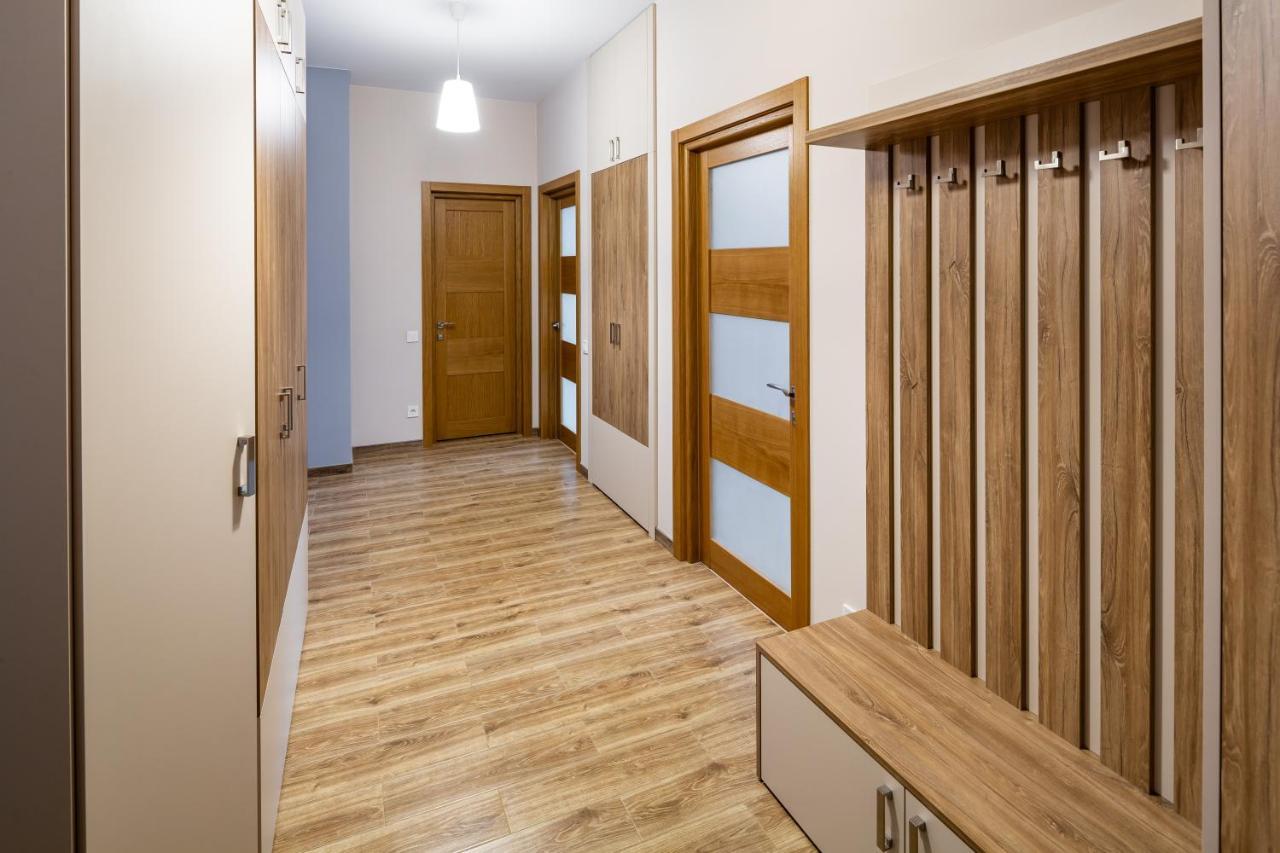 Romari Гнатюка 3 Apartment Lviv Exterior photo