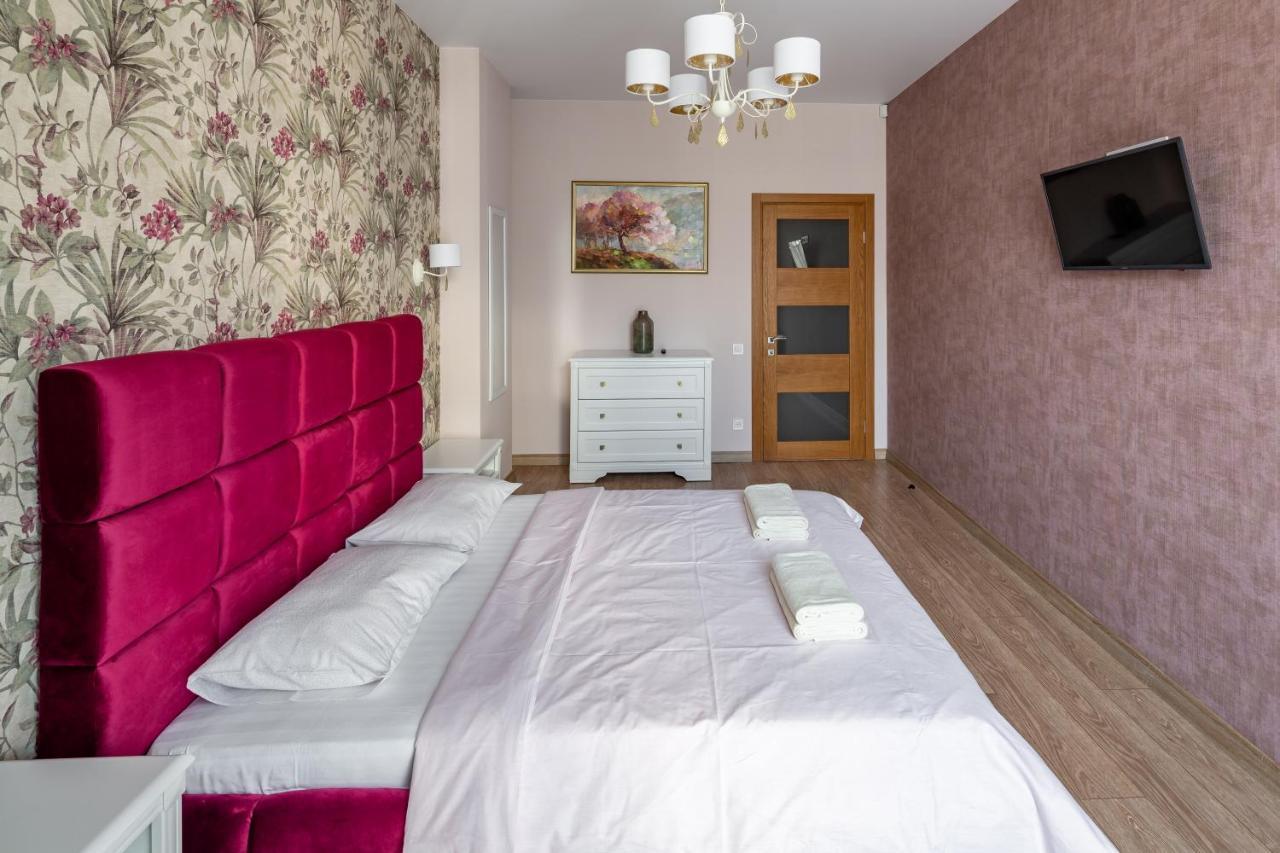 Romari Гнатюка 3 Apartment Lviv Exterior photo
